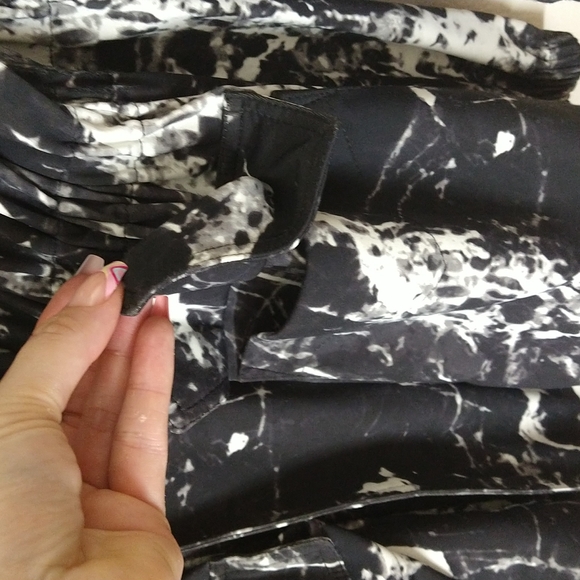 NWOT! Norma Kamali size XS - Picture 4 of 10